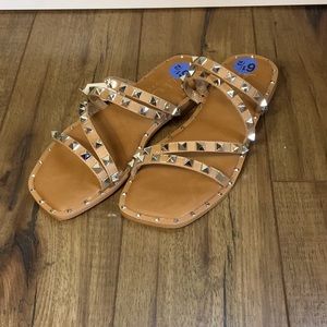 Brand new never worn tan sandals